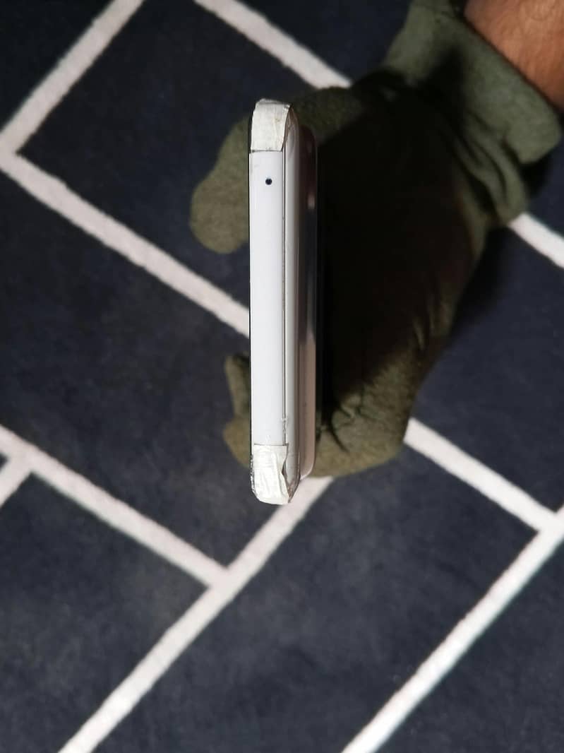 GOOGLE PIXEL 6 PRO 9