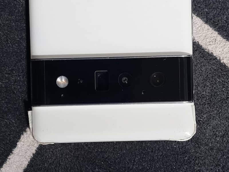 GOOGLE PIXEL 6 PRO 10