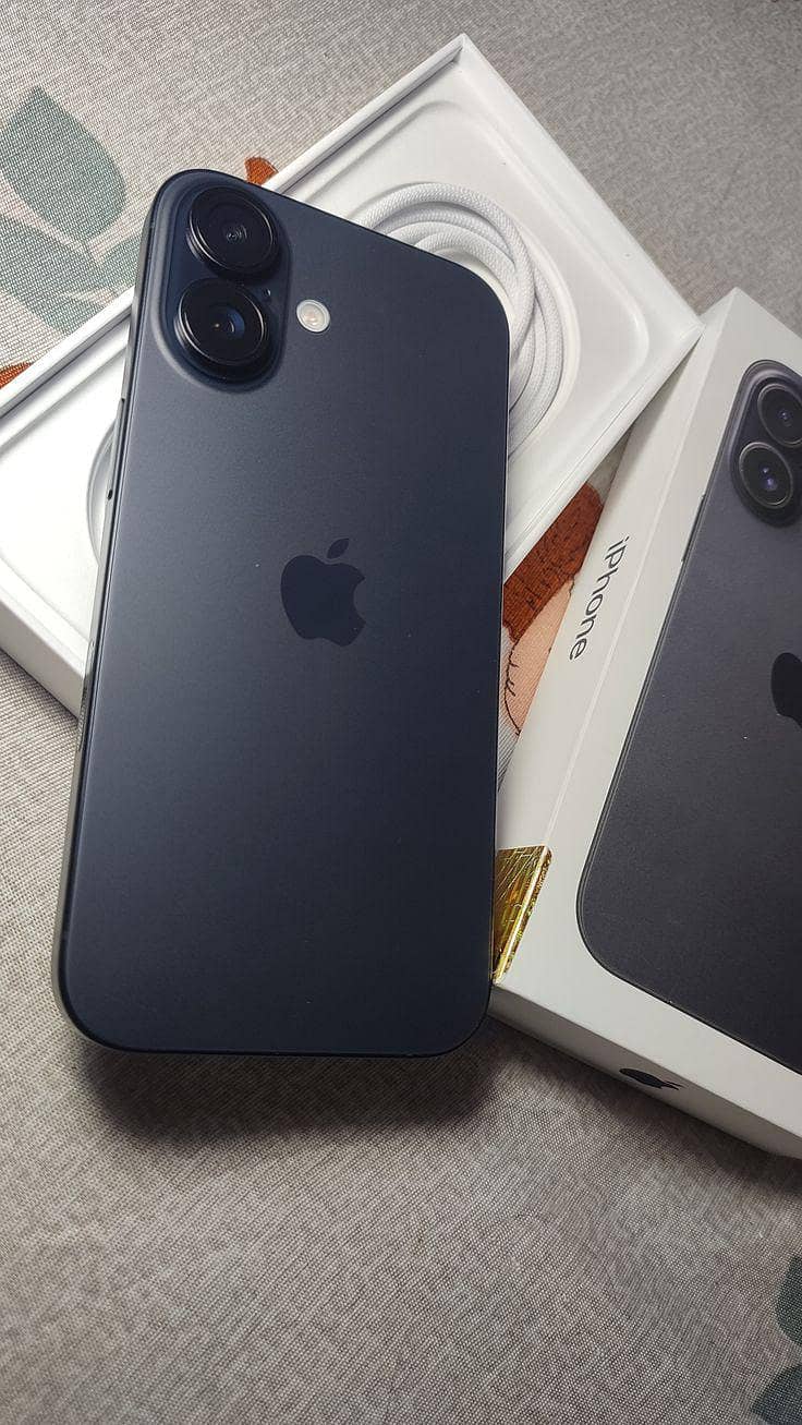 iPhone. 16 1