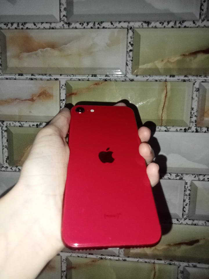 iPhone se second generation 2
