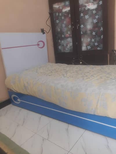 bunk bed