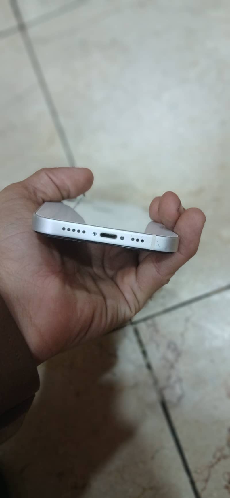 Apple iPhone 12 6