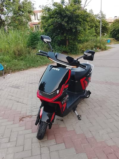 evee Gen-z lithium battery