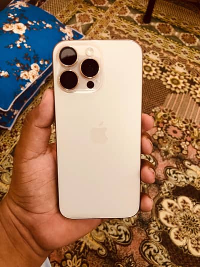 Apple iPhone 16 Pro Max