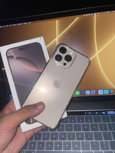 Apple iPhone 16 Pro Max
