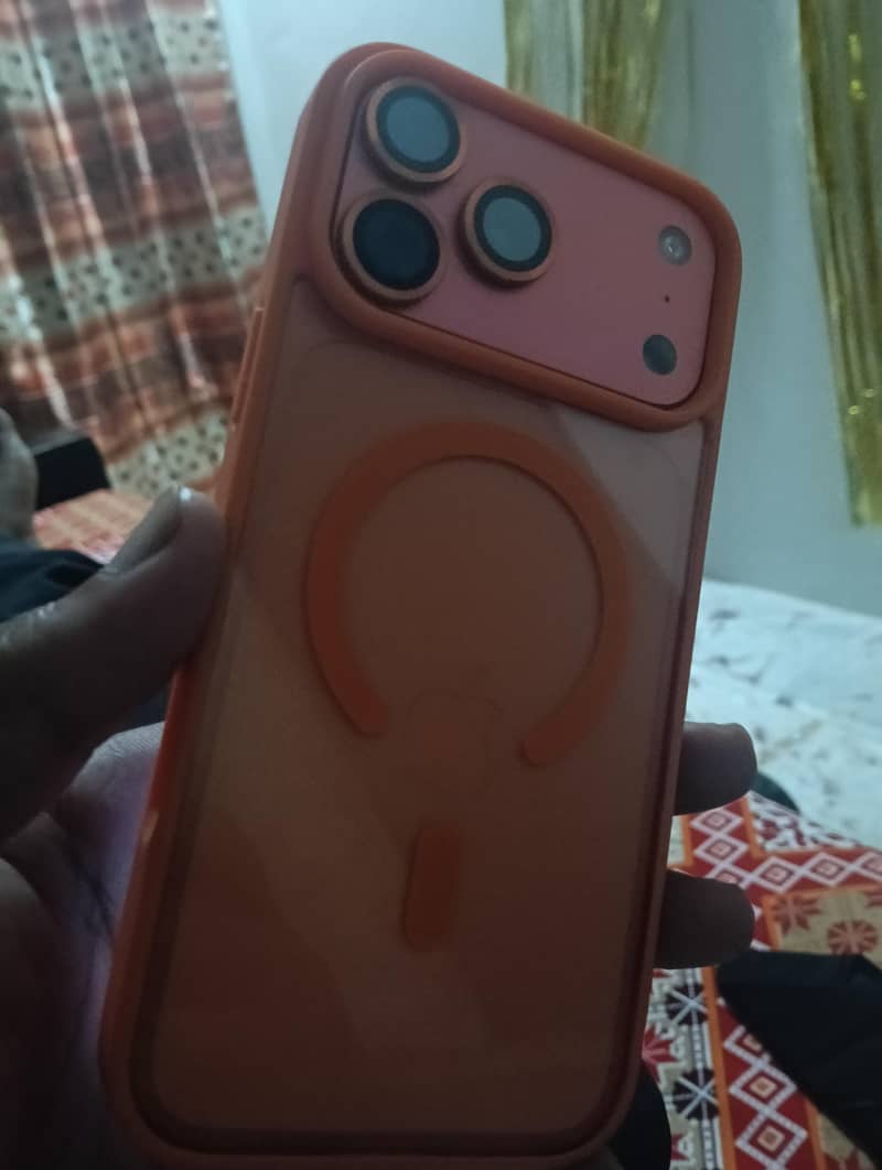 Apple iPhone 17 Pro Max 3