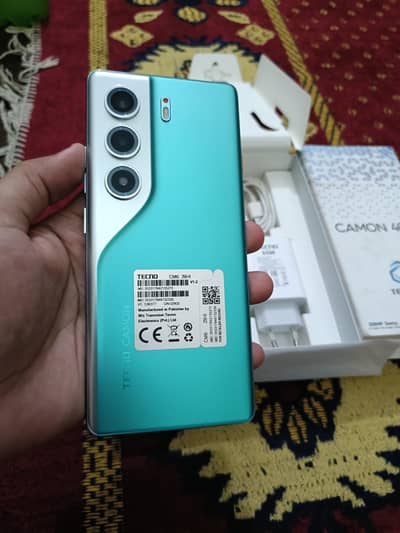 Tecno Camon 40 Pro 8+8/256gb With Complete Box