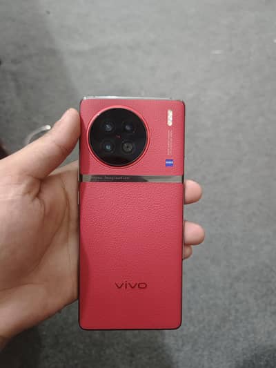 Vivo X90s