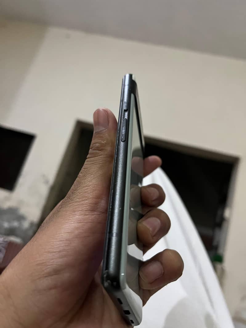 Google Pixel 6A 1