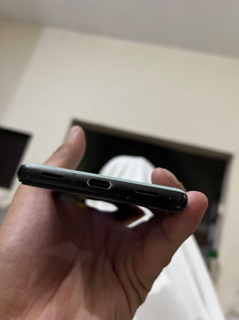 Google Pixel 6A 2