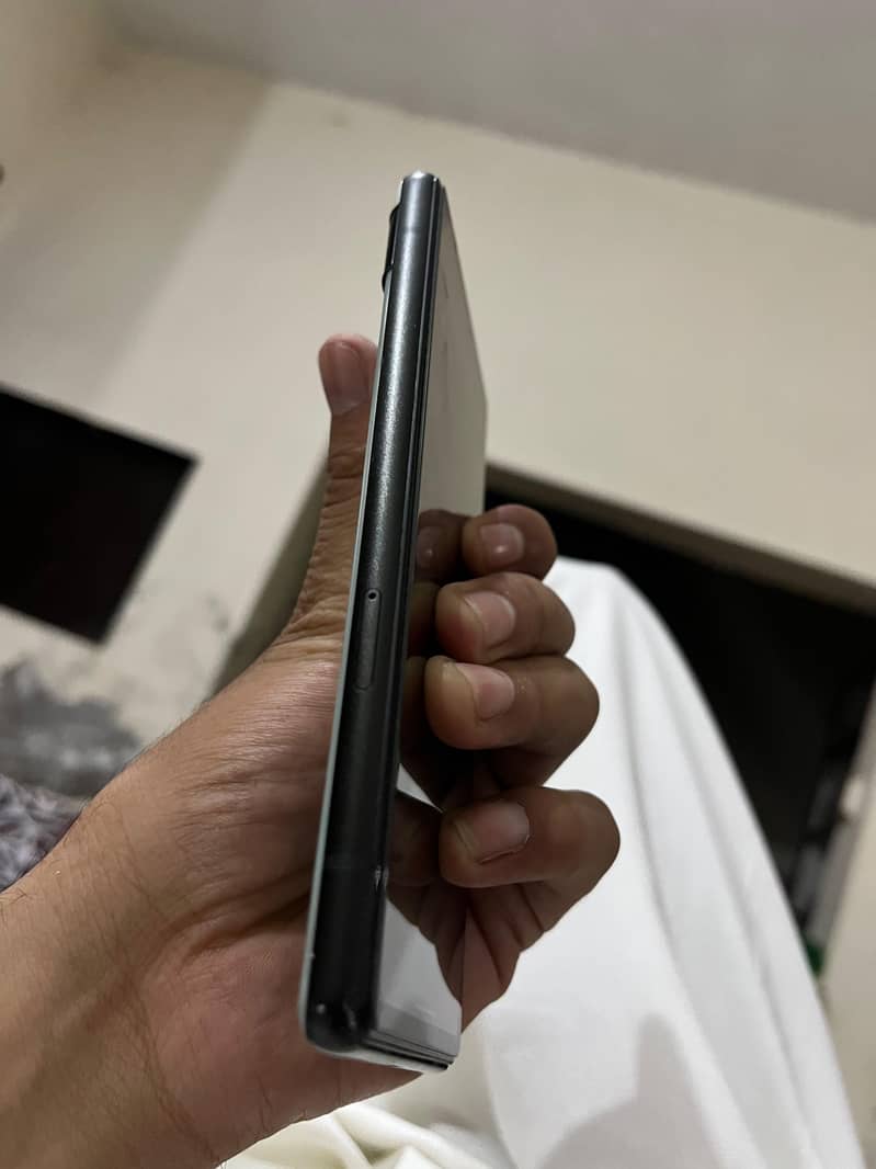 Google Pixel 6A 3