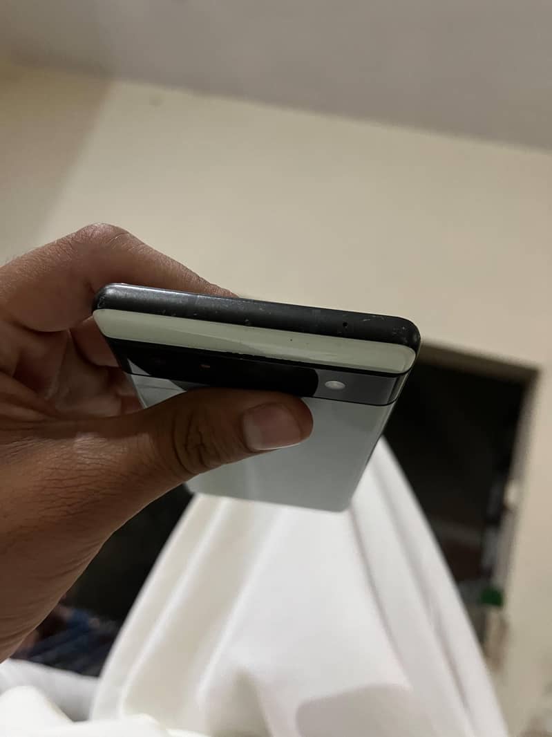 Google Pixel 6A 4