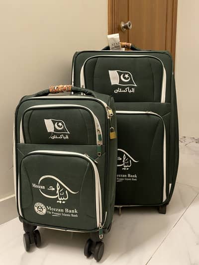 Trolly suitcases almost brand new (WhatsApp 03005100393)
