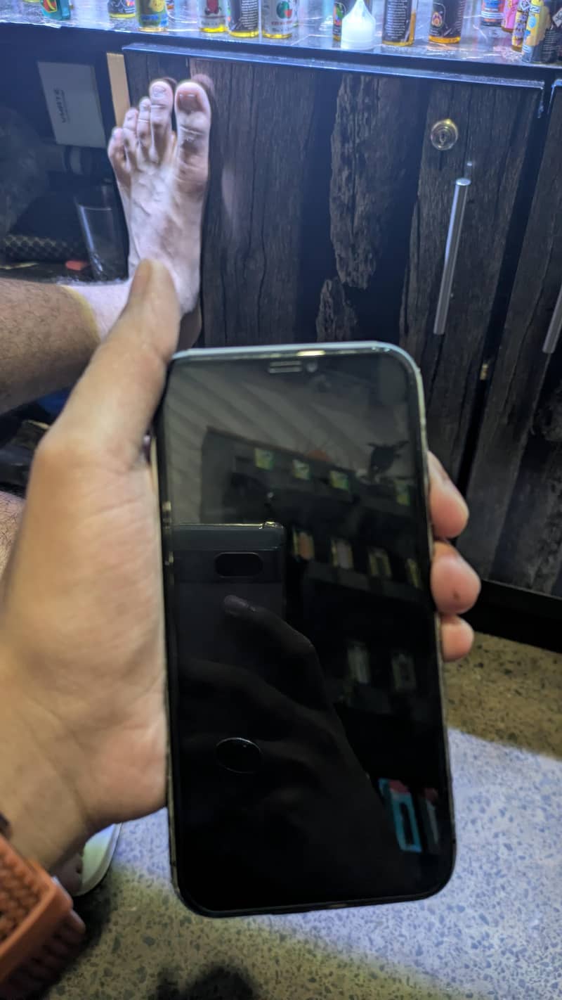 Apple iPhone 11 2