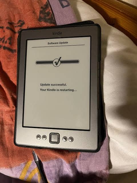 Amazon Kindle 4th Gen E-Reader – Lightweight & Perfect Working 0