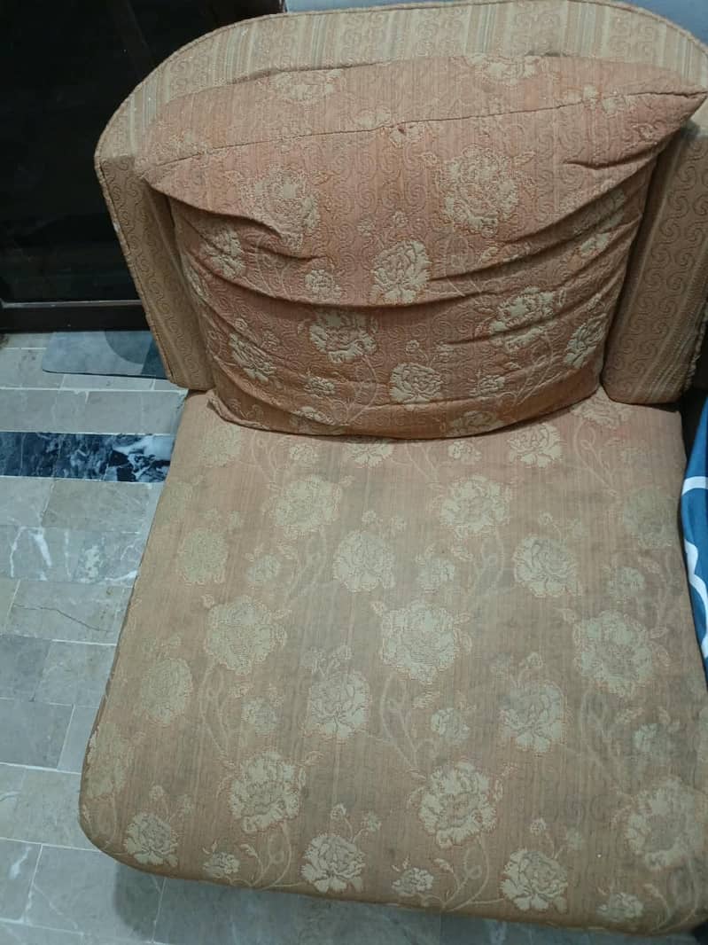 Sofa set 0