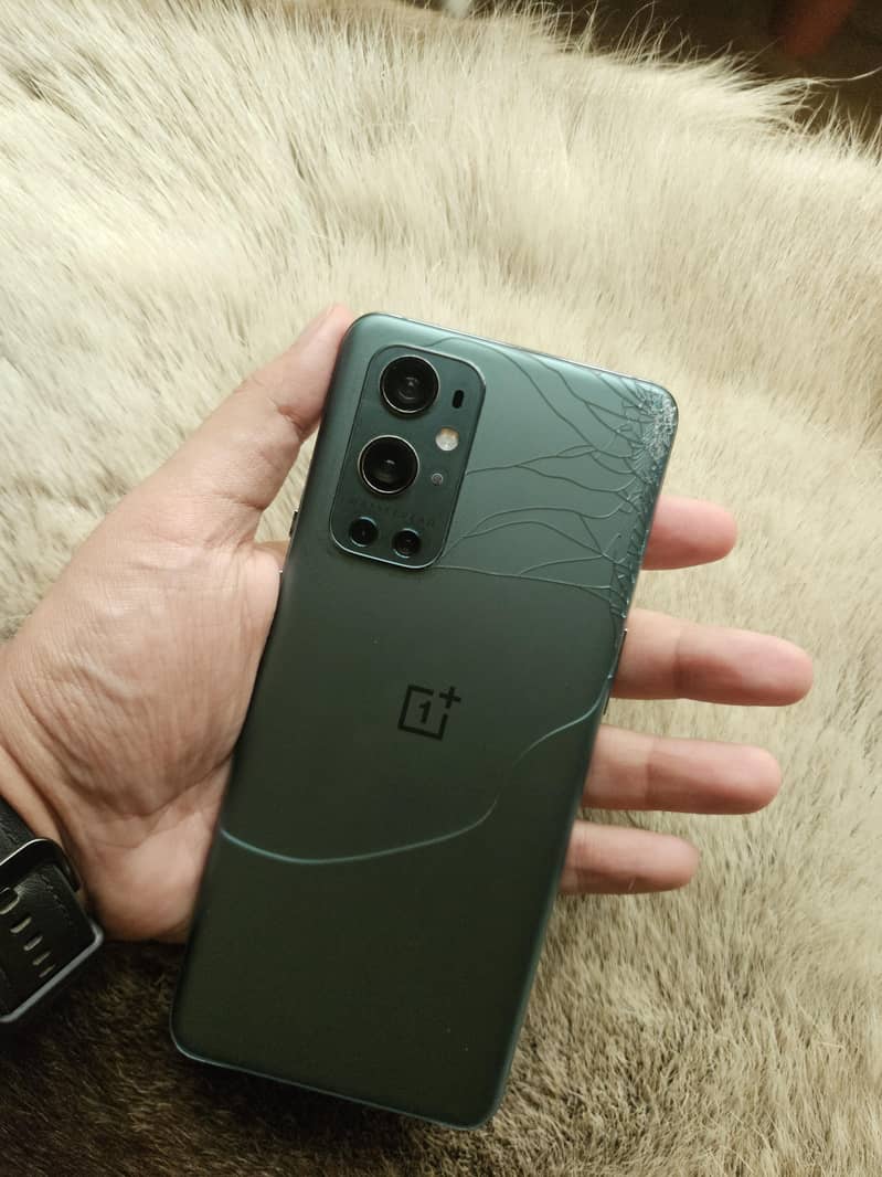 One Plus 9 Pro 5