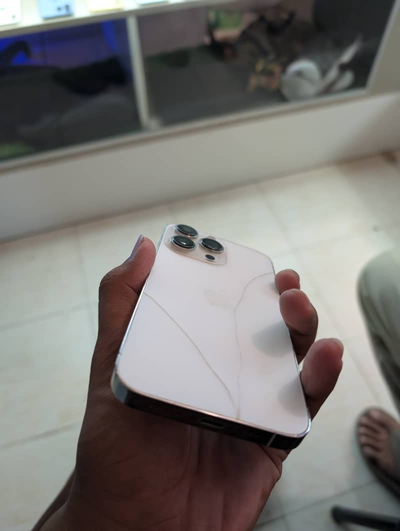 Apple iPhone 13 Pro 5