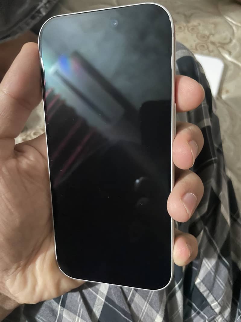 Apple iPhone 17 Pro 3
