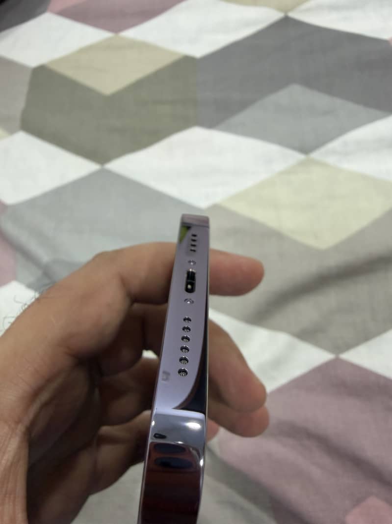 Apple iPhone 14 Pro Max 2