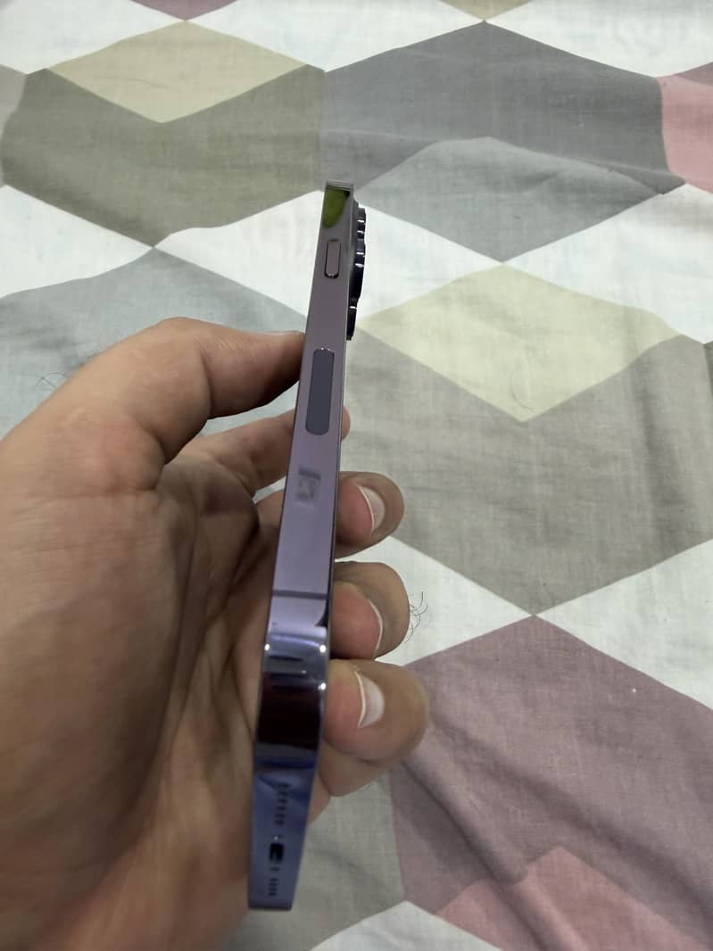 Apple iPhone 14 Pro Max 4