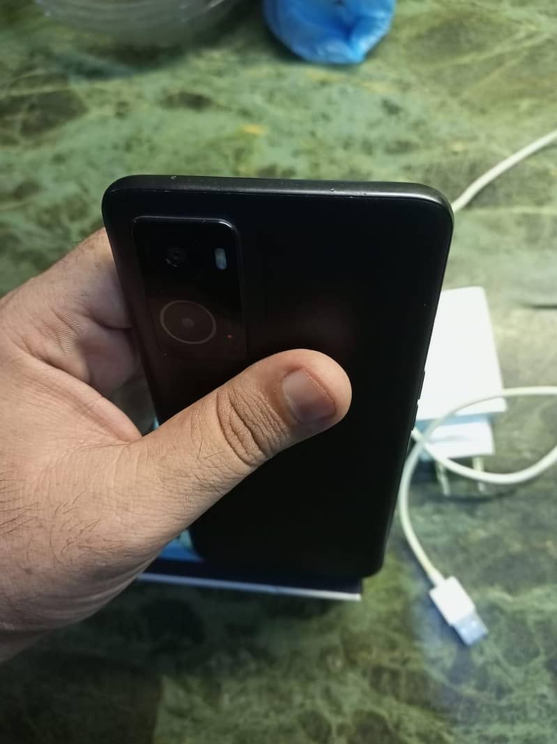 OPPO A76 2