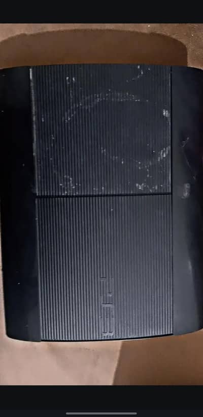 Sony PlayStation 3 PS3 238 GB with 2 DualShock 3 Controlle