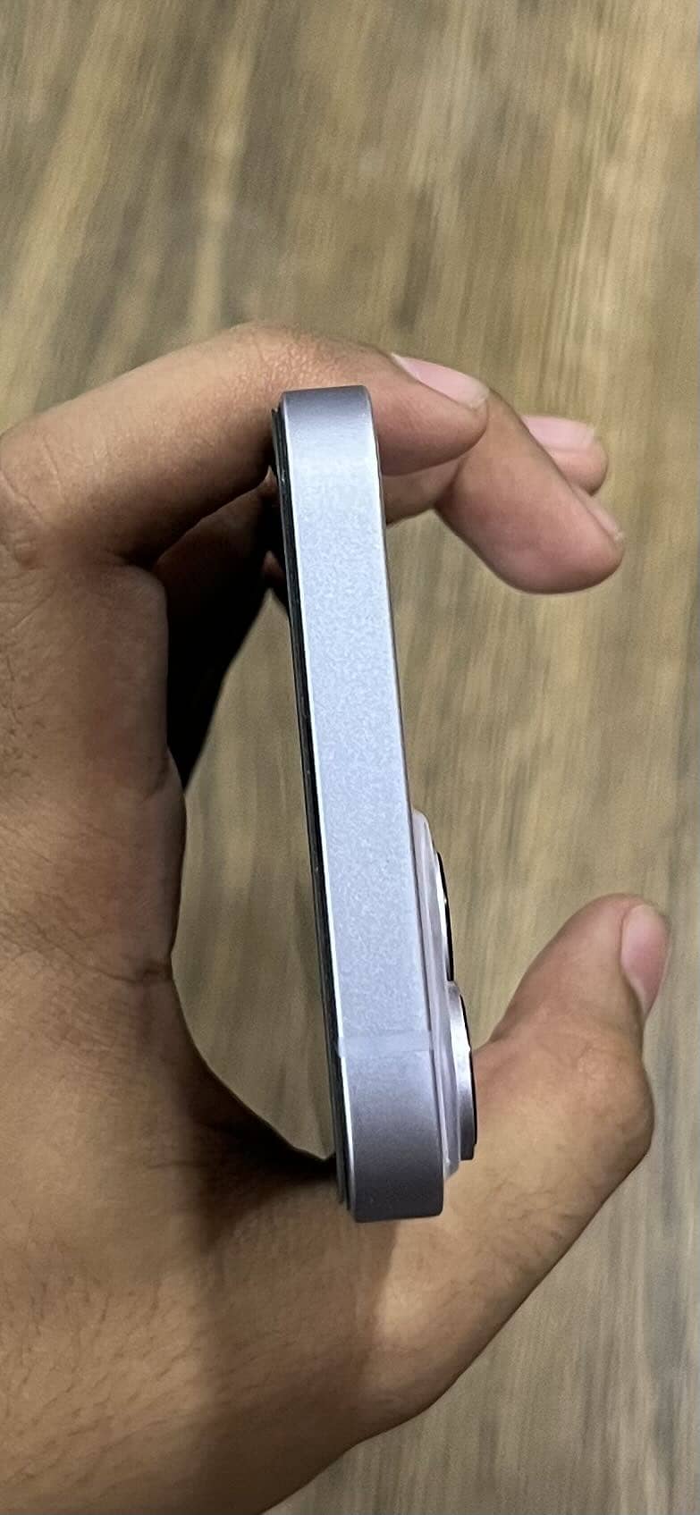 Apple iPhone 14 3