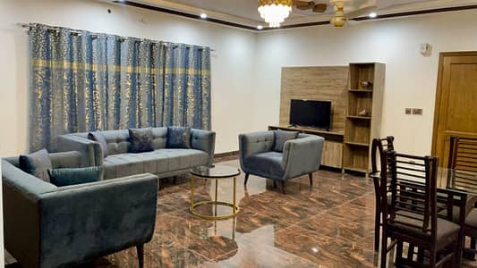 1 Kanal Beautiful Stylish Fully Furnished Upper Portion Available For Rent