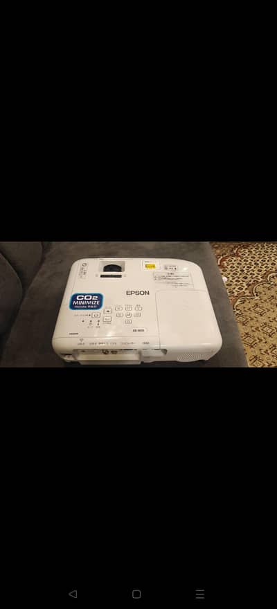 Epson EB-W05 Projector