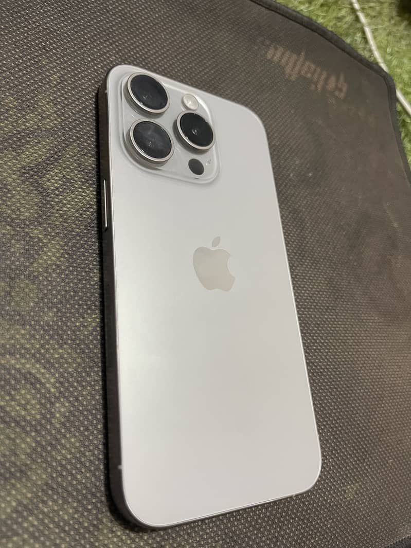Apple iPhone 15 Pro 5