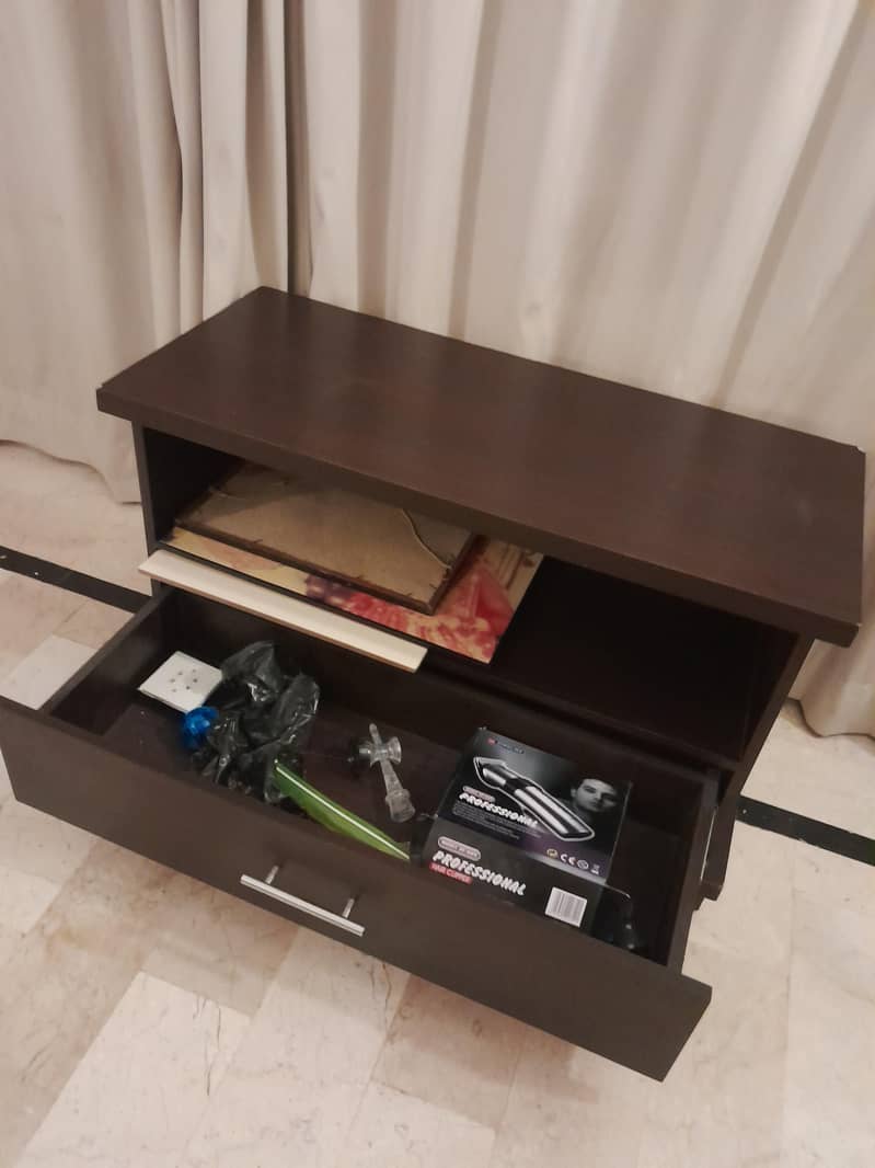 Console table 1