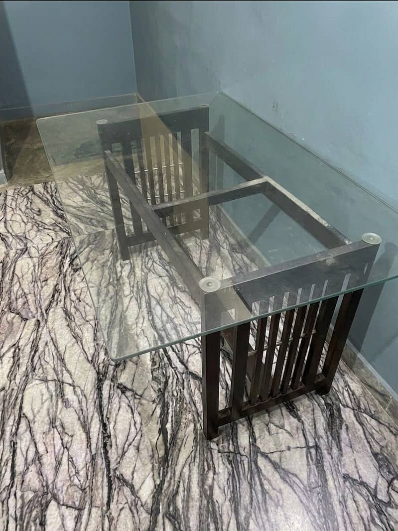 glass table 0