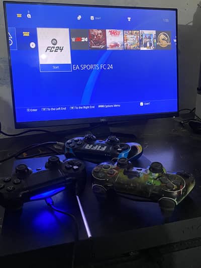 PS4 Jailbreak with games and 3 Controllers