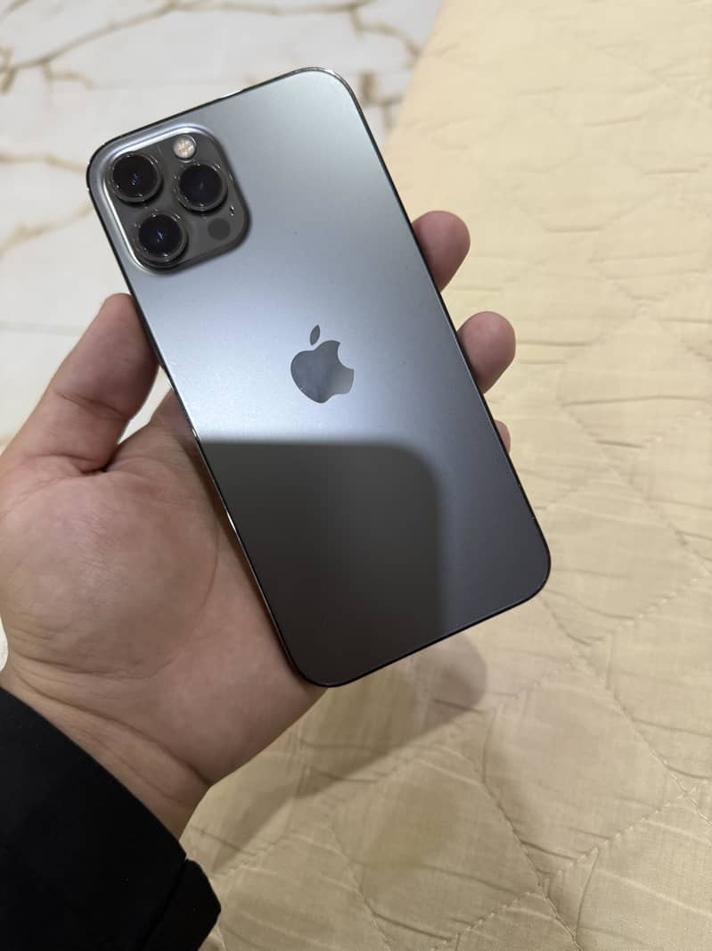 Apple iPhone 12 Pro Max 7