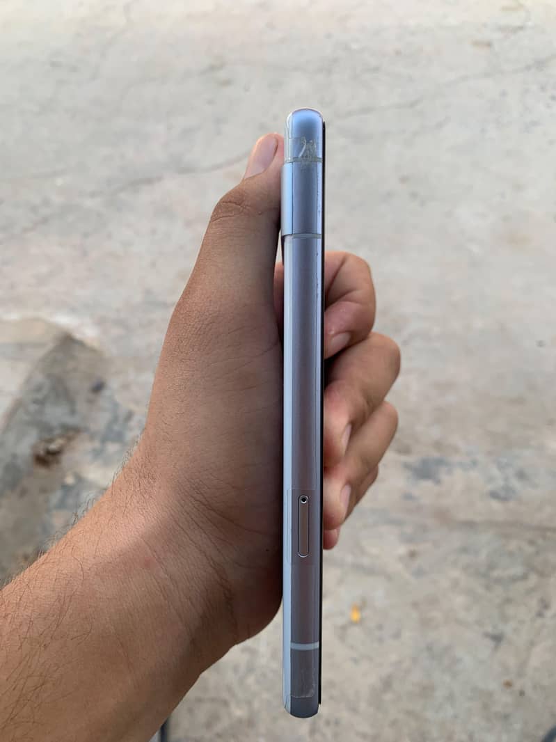 Google Pixel 7a 3