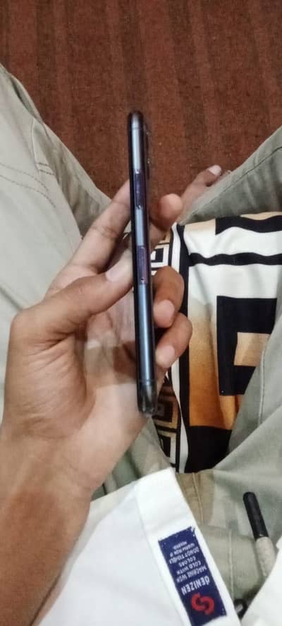 Apple iPhone 11 Pro
