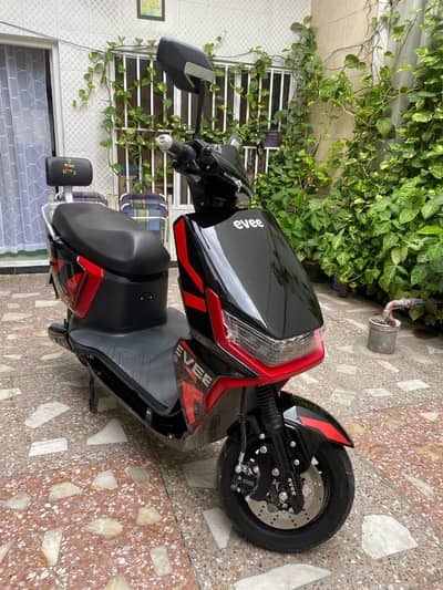Eevee Gen Z Electric Scooty Model 2025 WhatsApp 0348-3152056