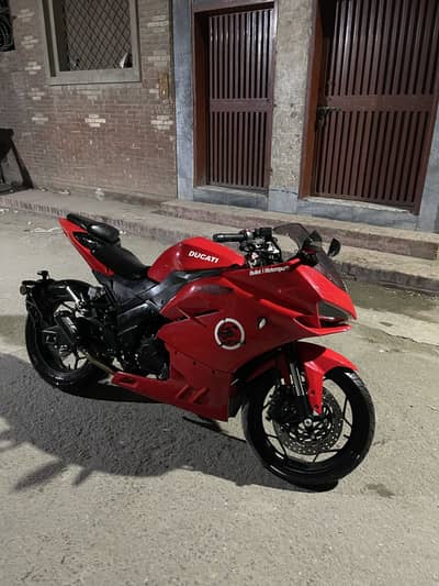 Ducati gt edition 400c dual cylinder heavy bike