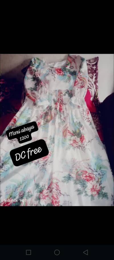 like new condition abayas