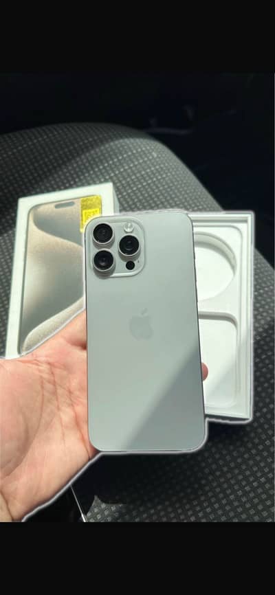 Apple iPhone 15 Pro Max