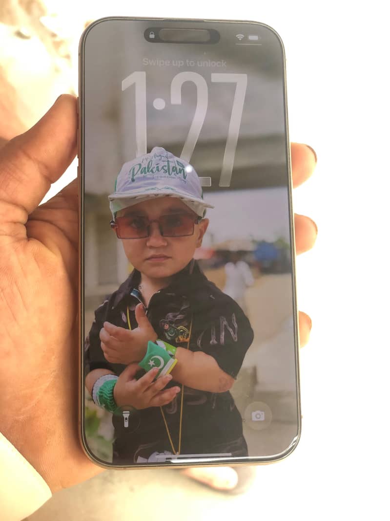 Apple iPhone 16 Pro Max 5