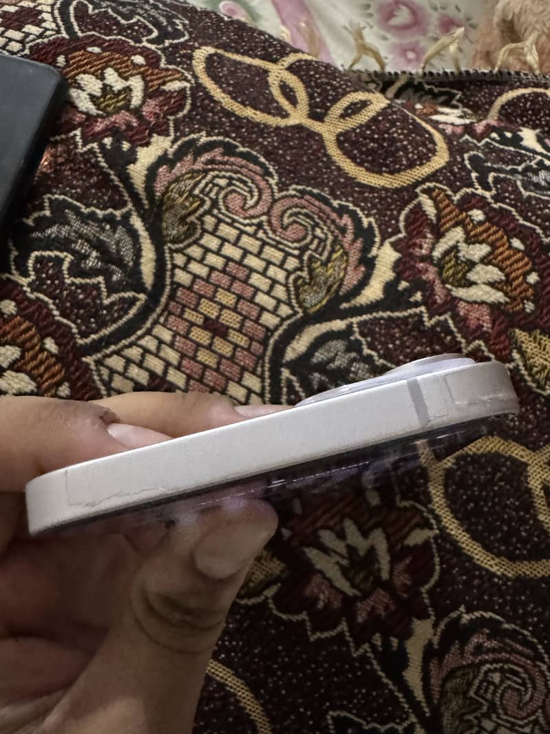 Apple iPhone 14 plus 2