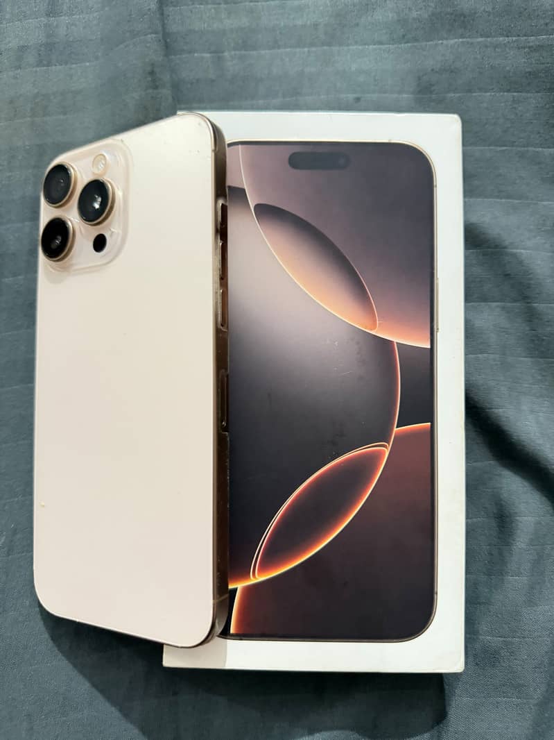 Apple iPhone 16 Pro Max 3