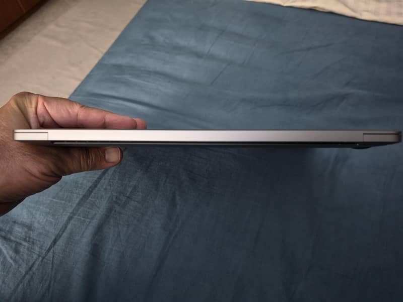 Macbook Pro M2 Chip 3