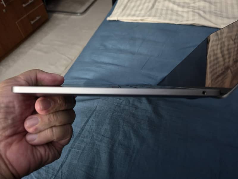 Macbook Pro M2 Chip 4