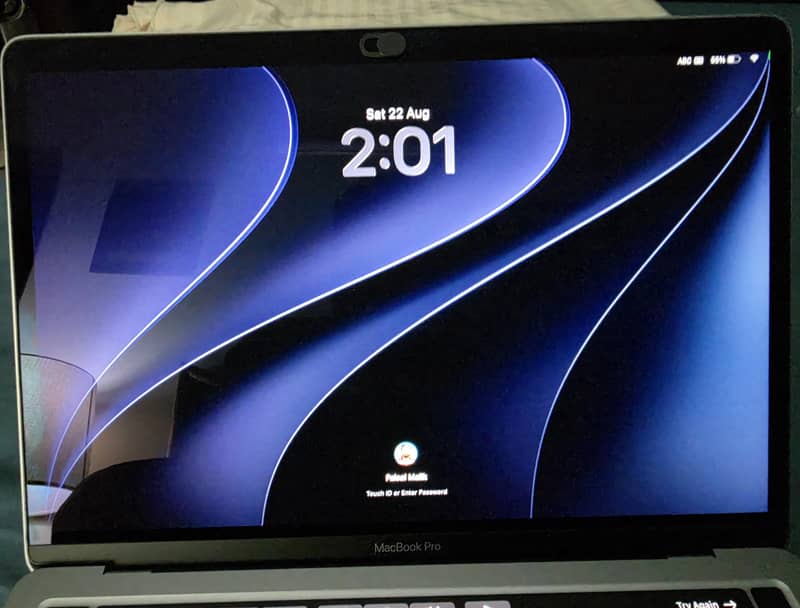 Macbook Pro M2 Chip 8
