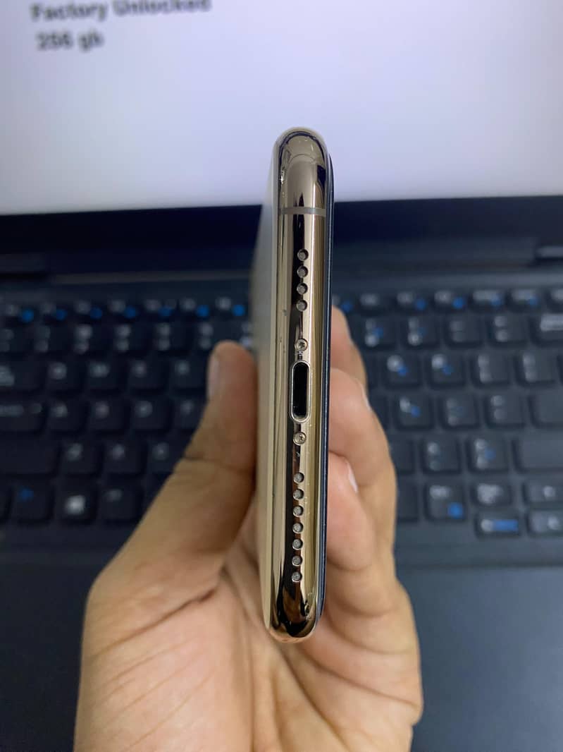 Iphone 11 Pro Max 1