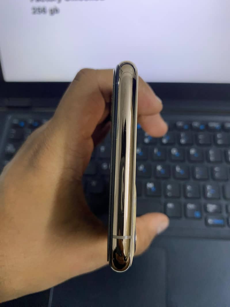 Iphone 11 Pro Max 3