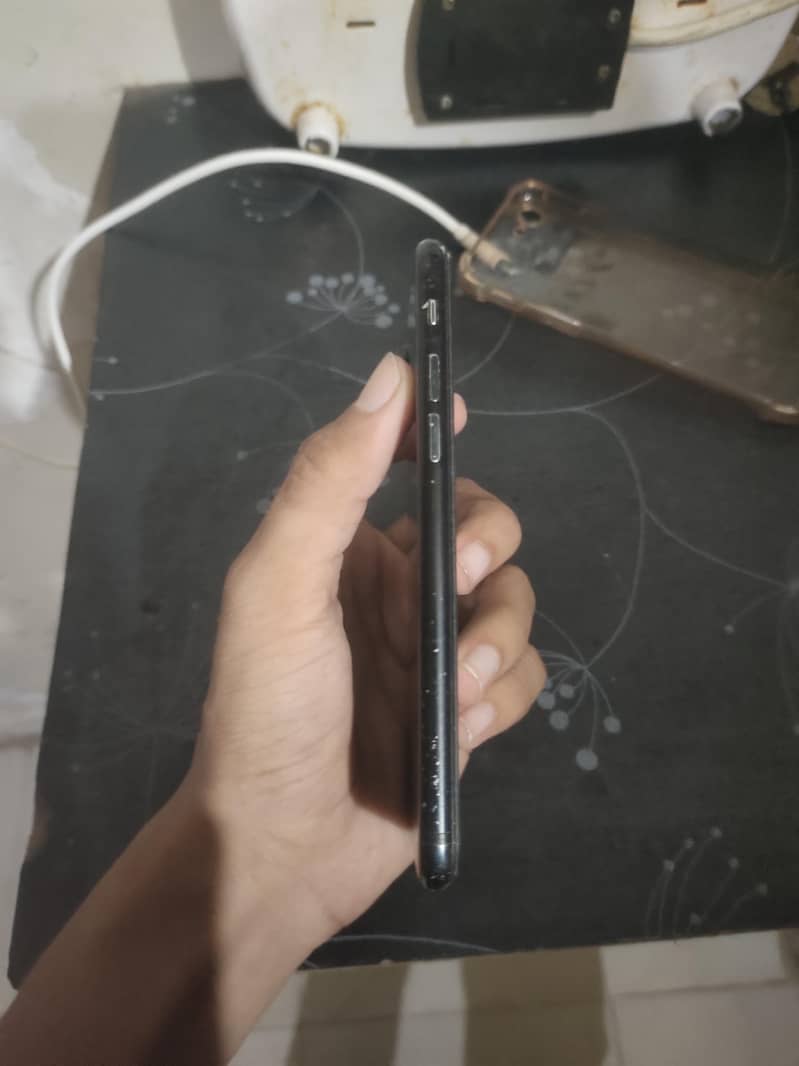 Apple iPhone SE 5